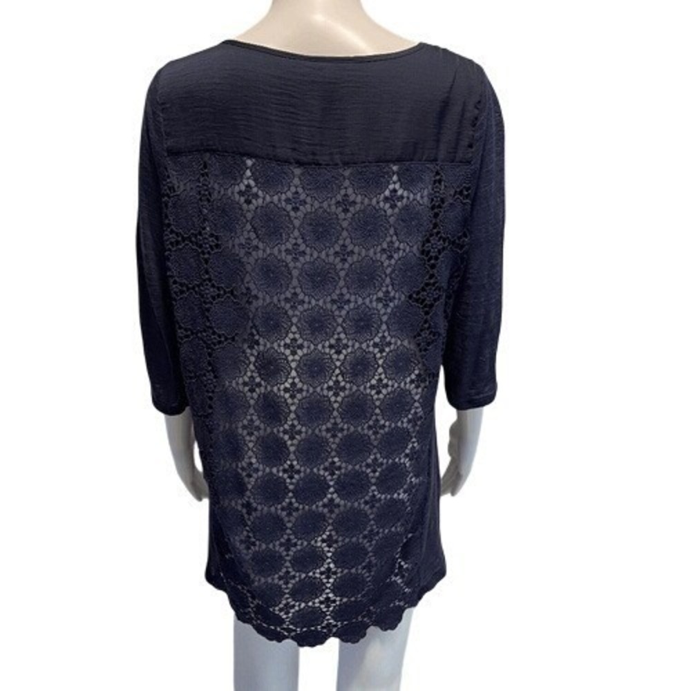 A Pea in the Pod Navy Crochet Lace Back Maternity Top Size M